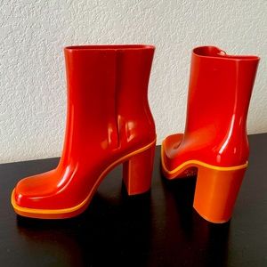 Ultra fun Rubber Boots by Melissa Size 9